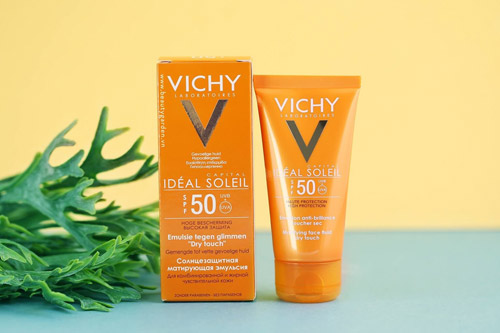 Kem-chống-nắng-Vichy-Ideal-Soleil-Emulsion-Anti-brillance